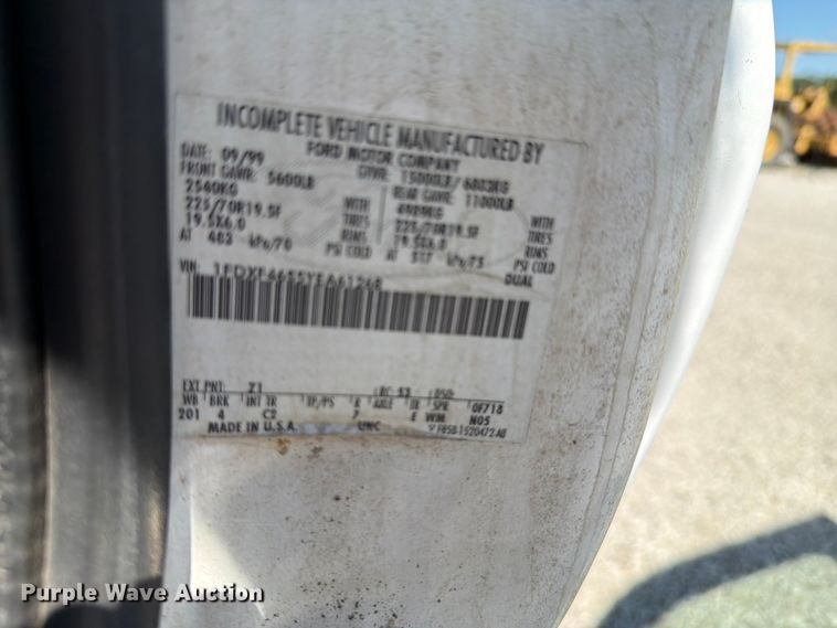 image for item FH6283 2000 Ford F450 Super Duty XL box truck