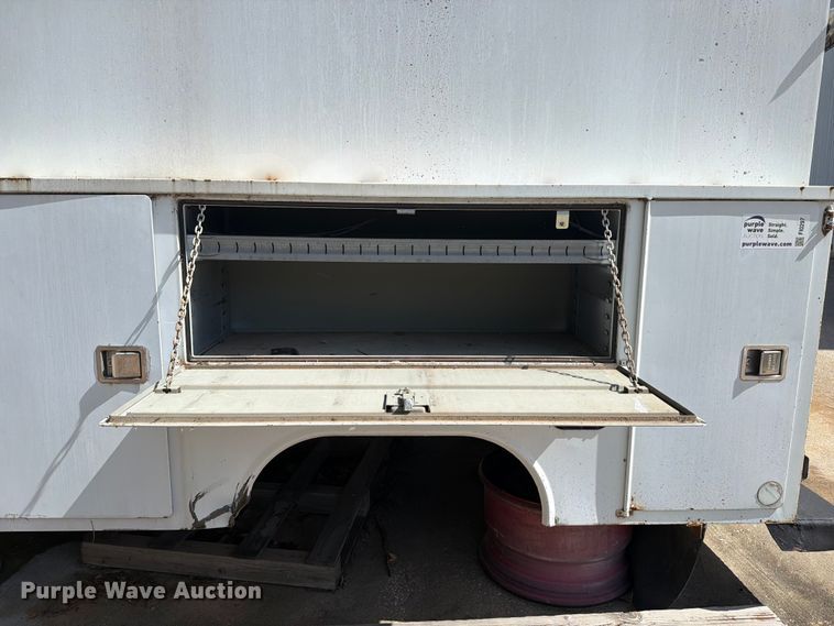 image for item FI0297 Rawson Koenig D A3268 utility bed