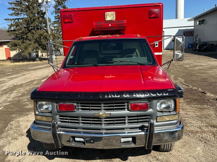 image for item FK1859 1994 Chevrolet Cheyenne 3500 ambulance