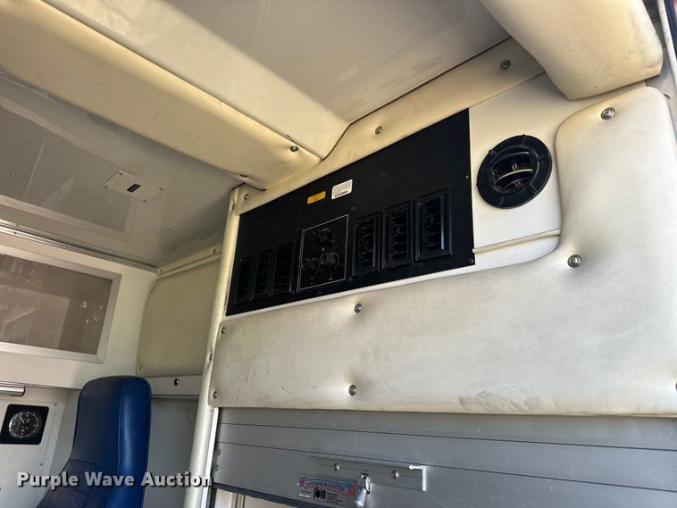 image for item FK1859 1994 Chevrolet Cheyenne 3500 ambulance
