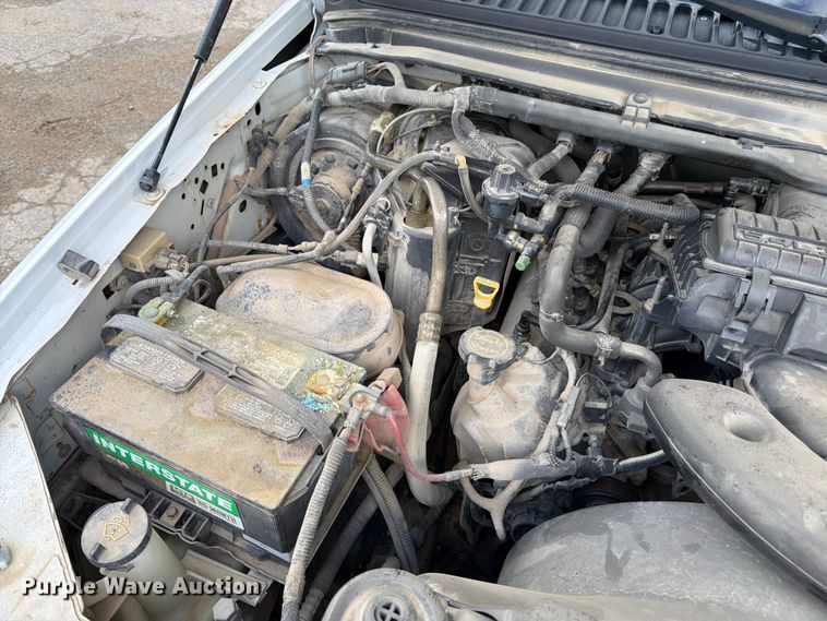 image for item FK3018 2007 Ford F250 Super Duty XL pickup truck cab and chassis