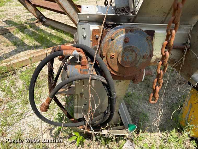 image for item FK3510 Henderson WSH spreader