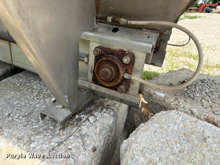 image for item FK3510 Henderson WSH spreader
