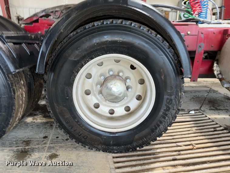 image for item FK3527 1995 Kenworth W900 semi truck