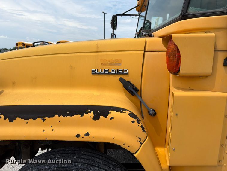 image for item FK4058 2002 GMC Blue Bird B7 school bus