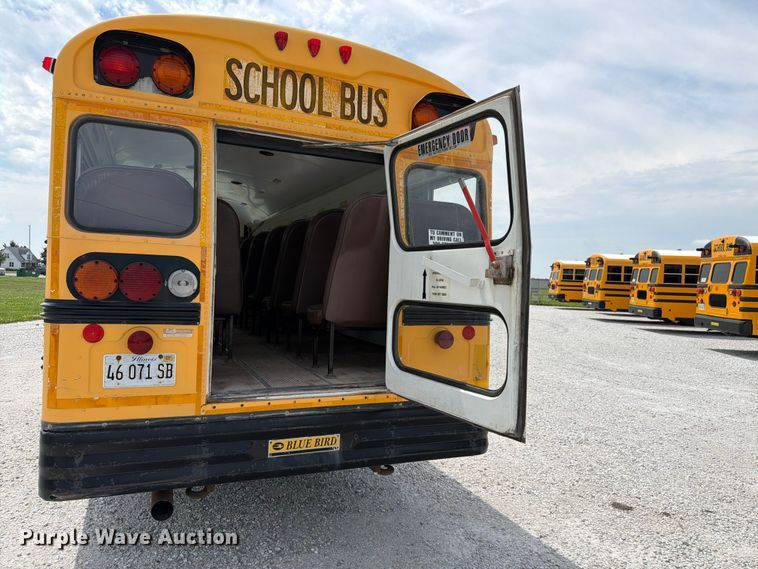 image for item FK4058 2002 GMC Blue Bird B7 school bus