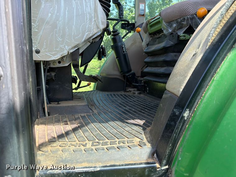 image for item FK5026 2010 John Deere 6115D MFWD tractor