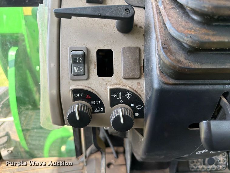 image for item FK5026 2010 John Deere 6115D MFWD tractor