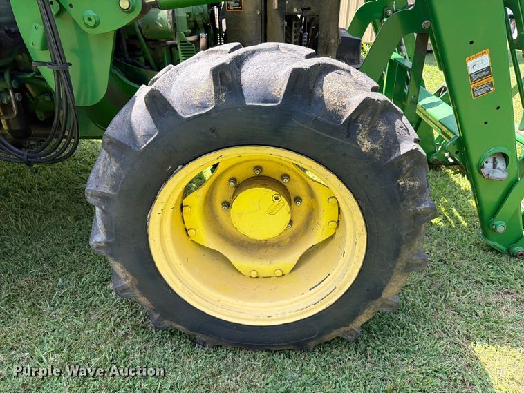 image for item FK5026 2010 John Deere 6115D MFWD tractor