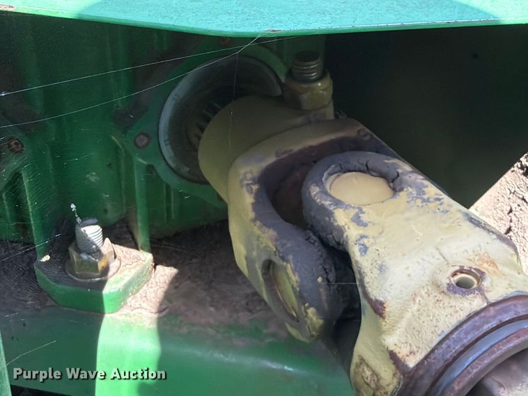 image for item FK5027 John Deere HX15 batwing rotary mower
