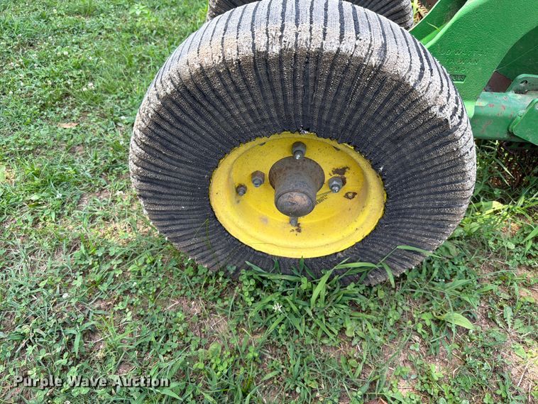 image for item FK5027 John Deere HX15 batwing rotary mower