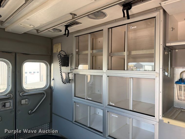 image for item FM7565 2002 Ford F350 Super Duty ambulance