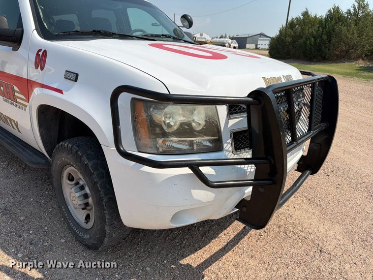 image for item FM7567 2008 Chevrolet Suburban SUV