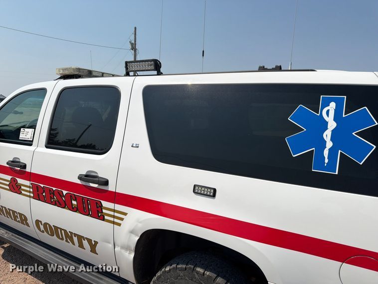 image for item FM7567 2008 Chevrolet Suburban SUV
