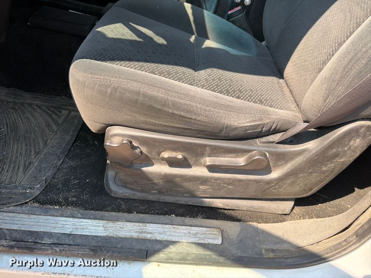 image for item FM7567 2008 Chevrolet Suburban SUV
