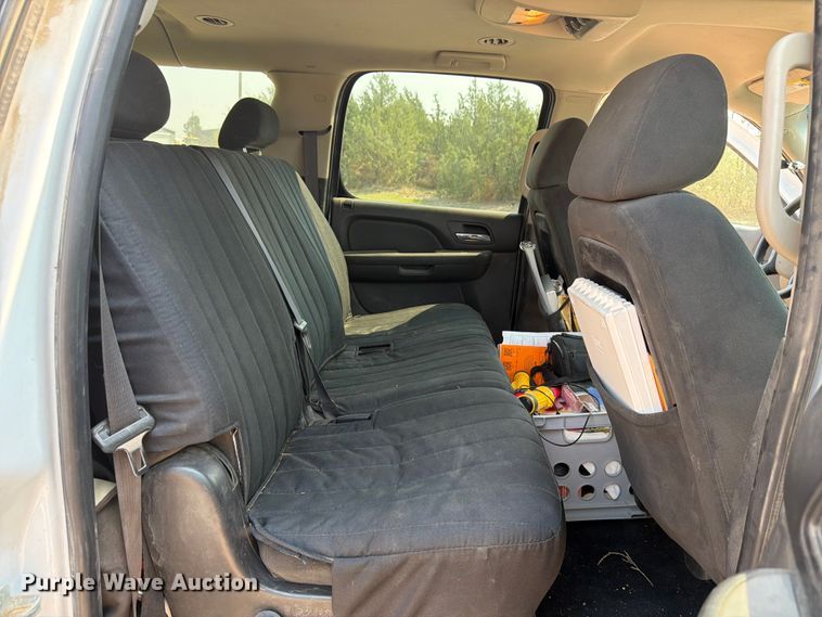image for item FM7567 2008 Chevrolet Suburban SUV