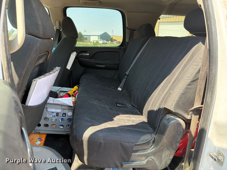 image for item FM7567 2008 Chevrolet Suburban SUV