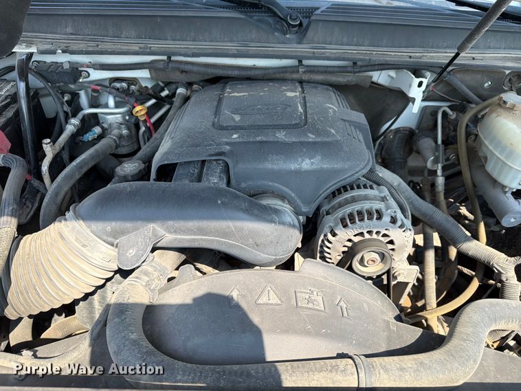 image for item FM7567 2008 Chevrolet Suburban SUV