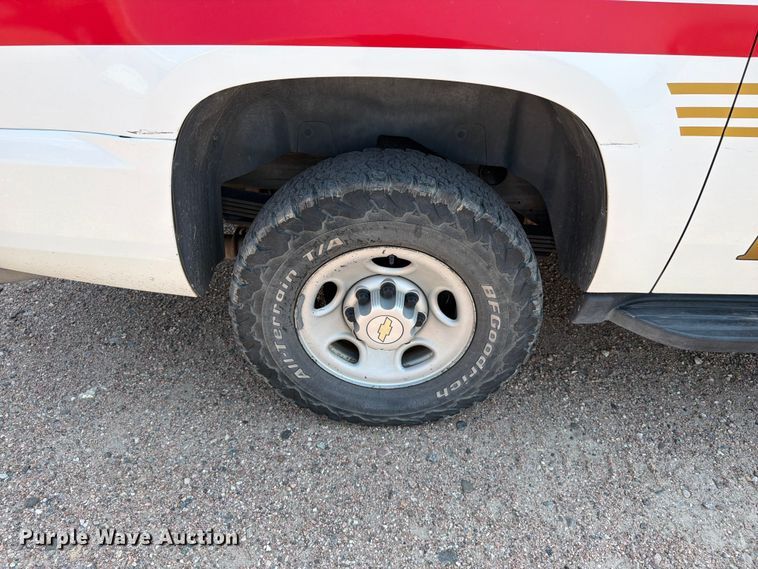 image for item FM7567 2008 Chevrolet Suburban SUV