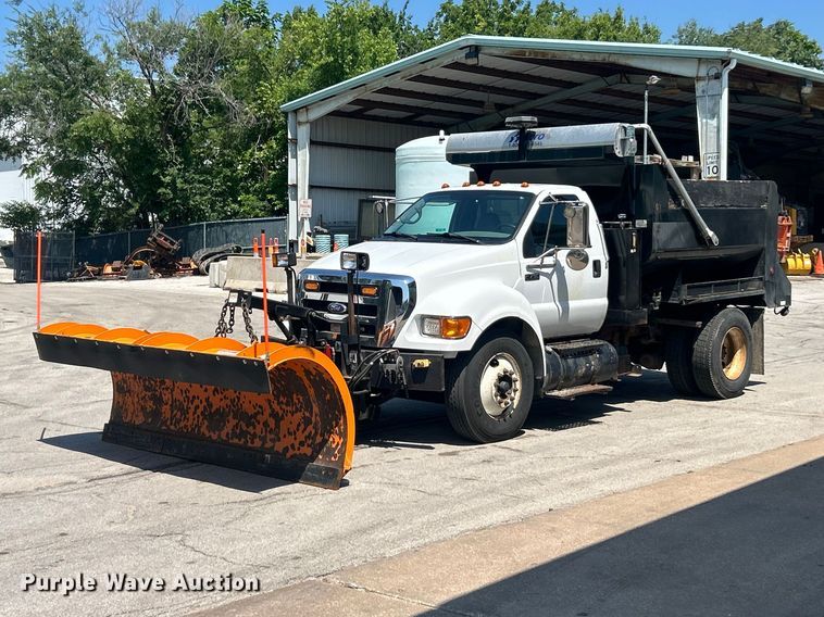 2008-ford-f750-super-duty-dump-truck #1494408
