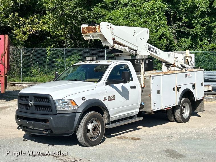 2014-ram-5500-bucket-boom-truck #1494409