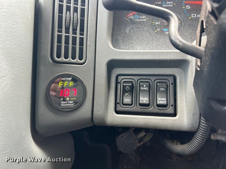 image for item FT6029 2006 International 7400 dump truck