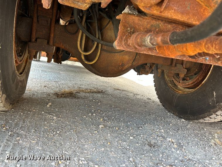 image for item FT6029 2006 International 7400 dump truck