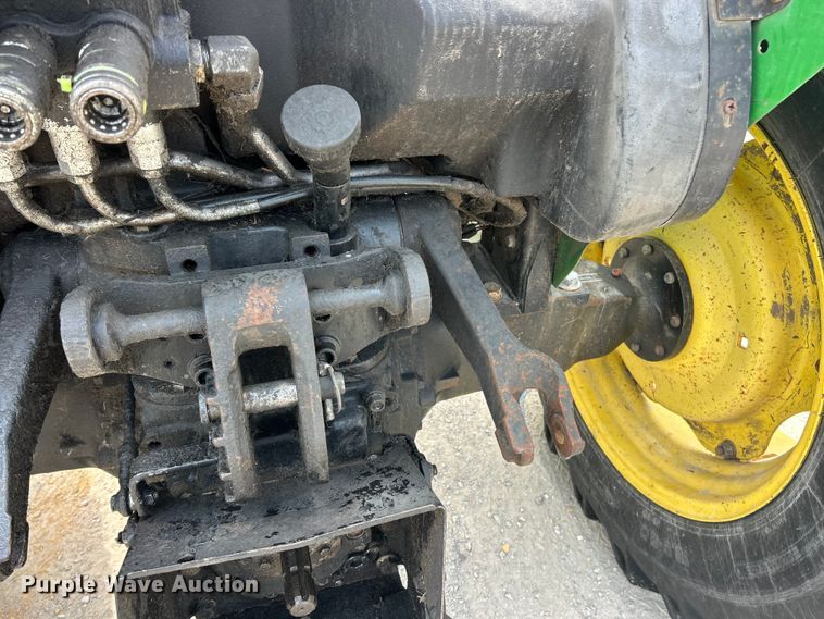 image for item FT6033 2008 John Deere 5425 tractor