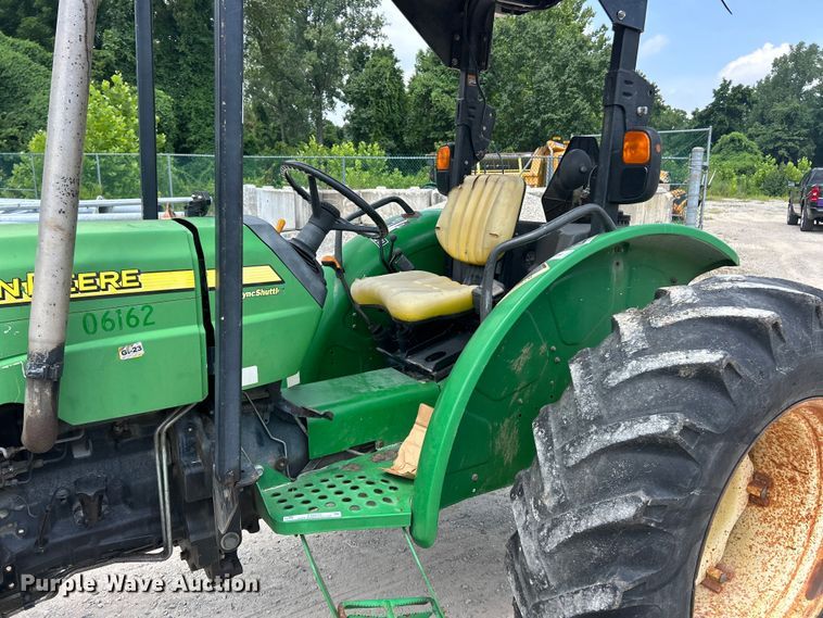 image for item FT6033 2008 John Deere 5425 tractor