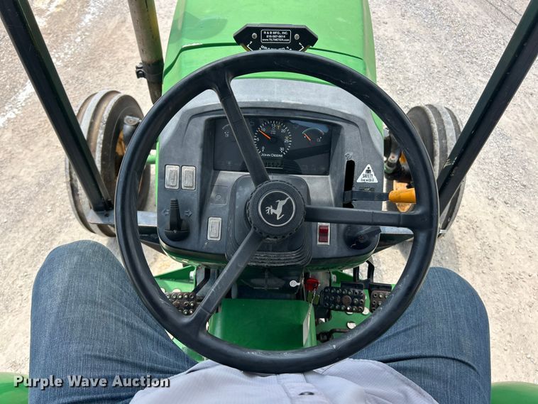 image for item FT6033 2008 John Deere 5425 tractor