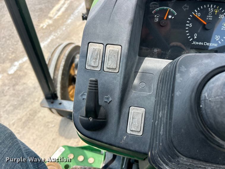 image for item FT6033 2008 John Deere 5425 tractor