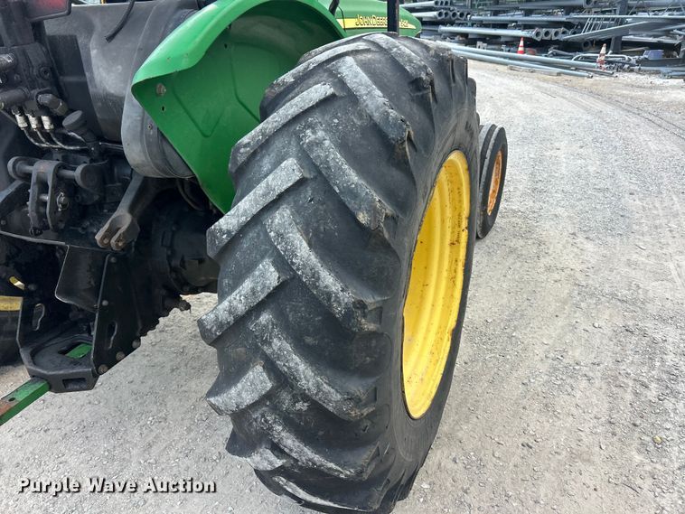 image for item FT6033 2008 John Deere 5425 tractor