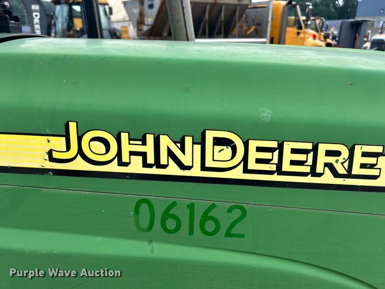 image for item FT6033 2008 John Deere 5425 tractor