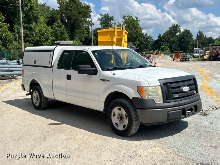 image for item FT6034 2009 Ford F150 XL Ext. Cab pickup truck