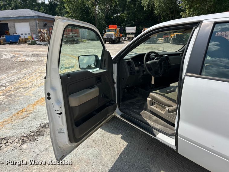 image for item FT6034 2009 Ford F150 XL Ext. Cab pickup truck
