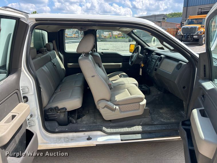 image for item FT6034 2009 Ford F150 XL Ext. Cab pickup truck