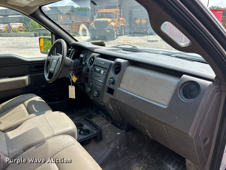 image for item FT6034 2009 Ford F150 XL Ext. Cab pickup truck