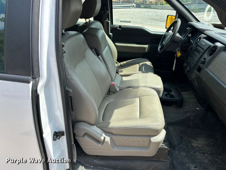 image for item FT6034 2009 Ford F150 XL Ext. Cab pickup truck
