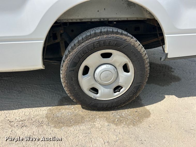 image for item FT6034 2009 Ford F150 XL Ext. Cab pickup truck