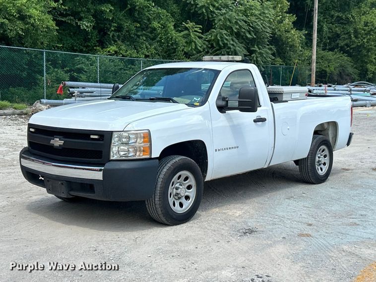 image for item FT6035 2008 Chevrolet Silverado 1500 pickup truck