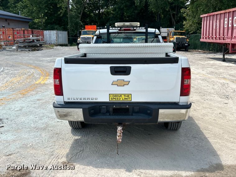image for item FT6035 2008 Chevrolet Silverado 1500 pickup truck