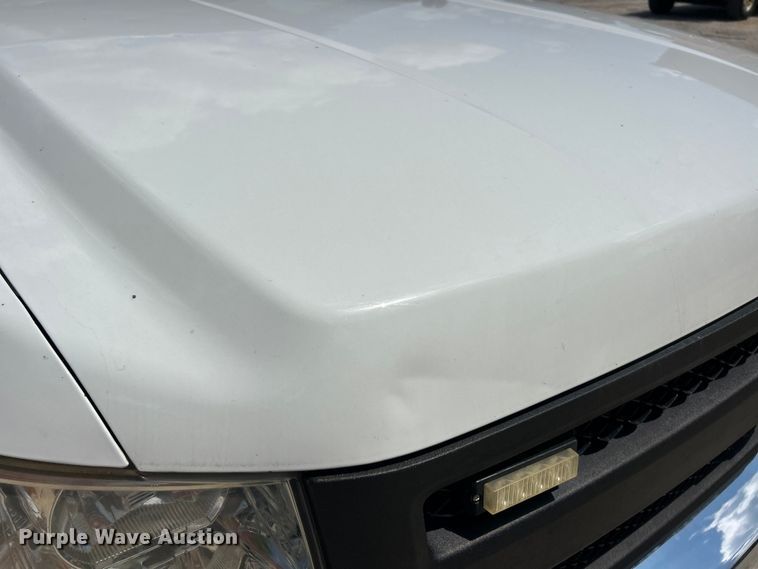 image for item FT6035 2008 Chevrolet Silverado 1500 pickup truck