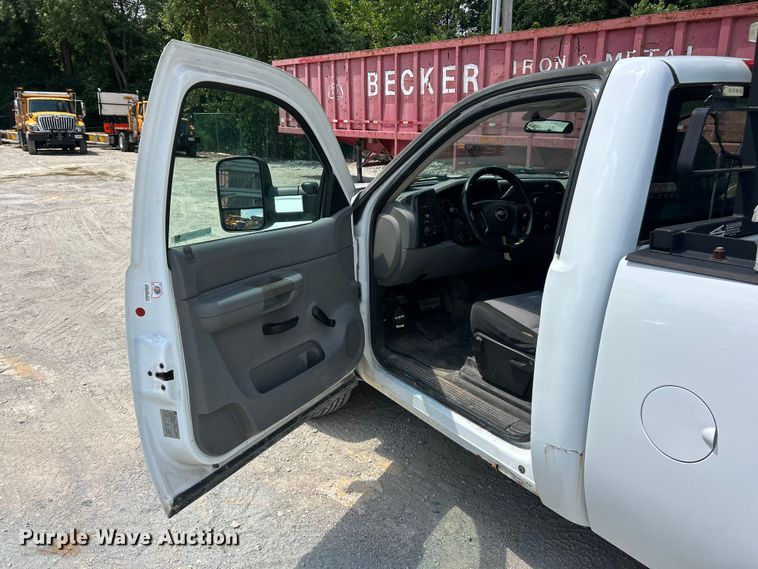 image for item FT6035 2008 Chevrolet Silverado 1500 pickup truck