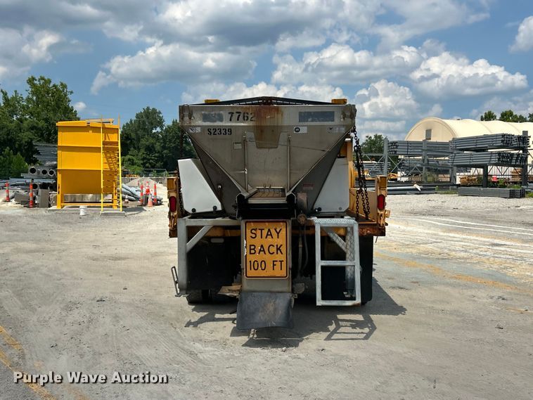 image for item FT6036 2006 International 7400 Crew Cab dump truck