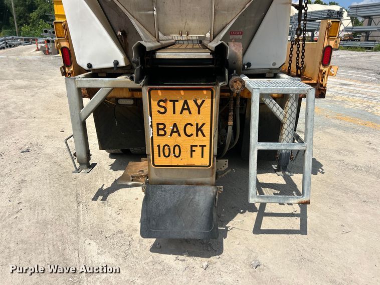 image for item FT6036 2006 International 7400 Crew Cab dump truck