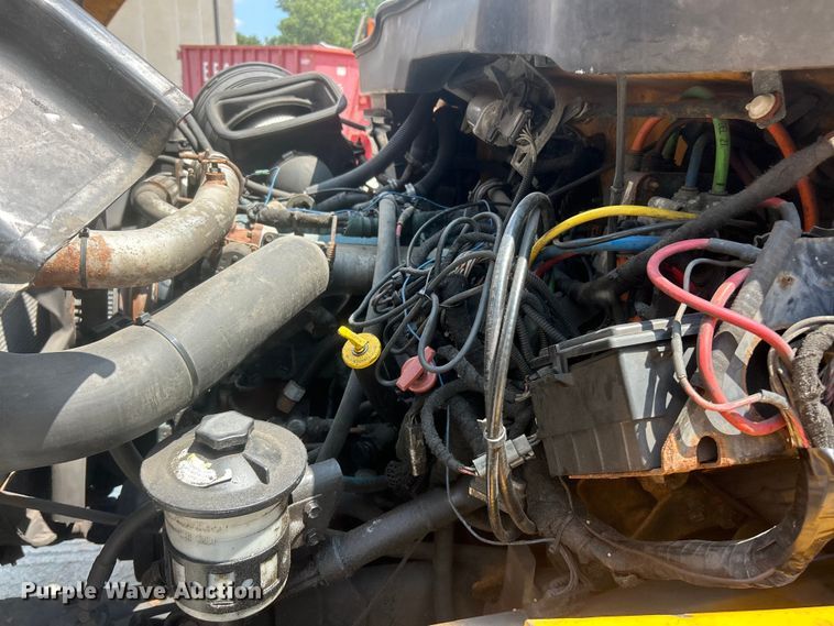 image for item FT6036 2006 International 7400 Crew Cab dump truck