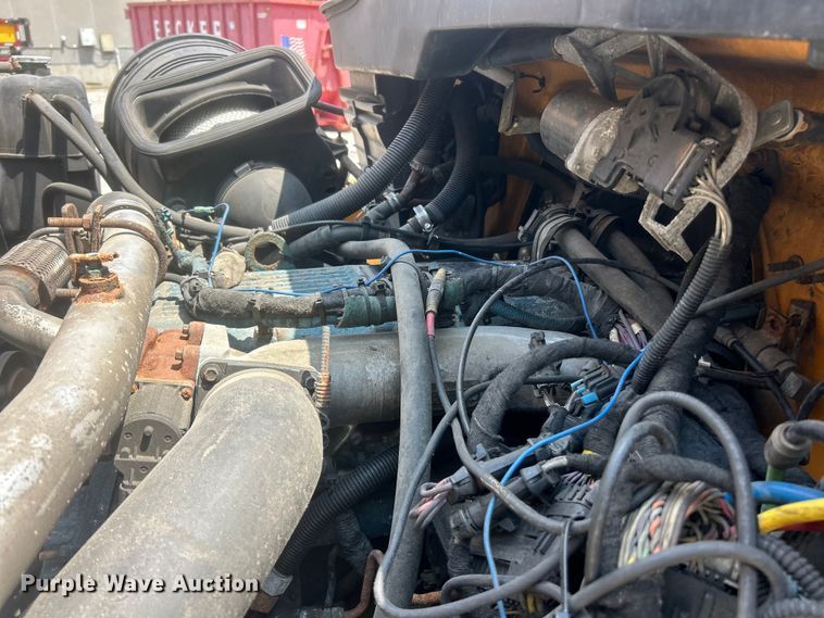 image for item FT6036 2006 International 7400 Crew Cab dump truck