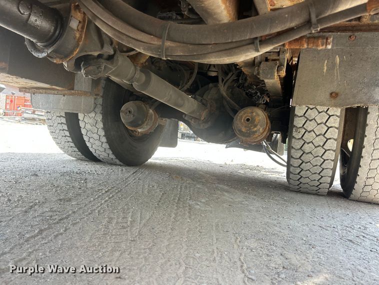 image for item FT6036 2006 International 7400 Crew Cab dump truck