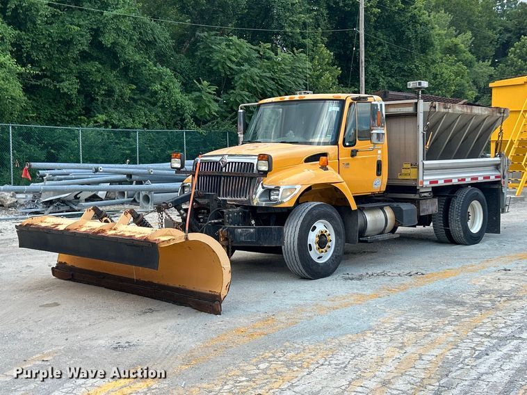 2006-international-7400-dump-truck #1494535