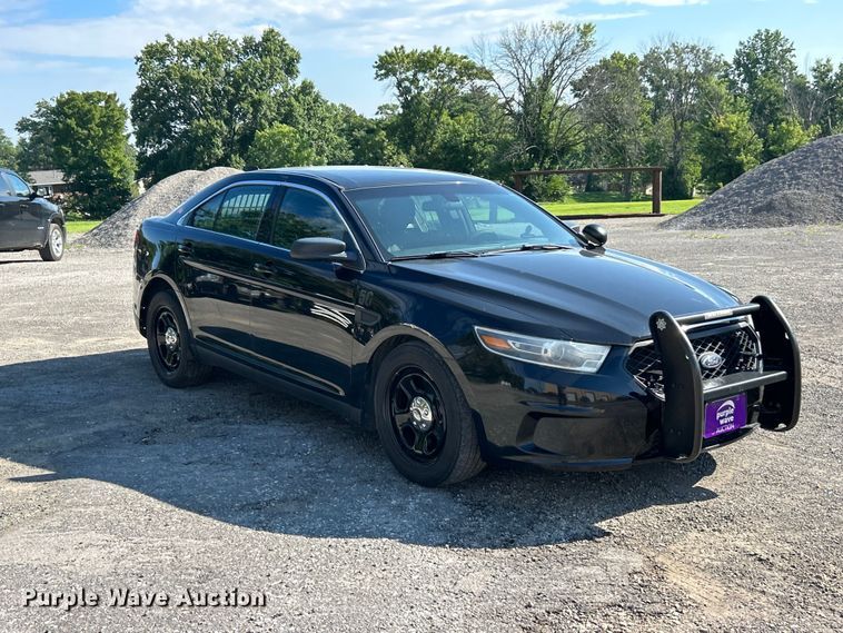 image for item FT6044 2017 Ford Taurus Police Interceptor 